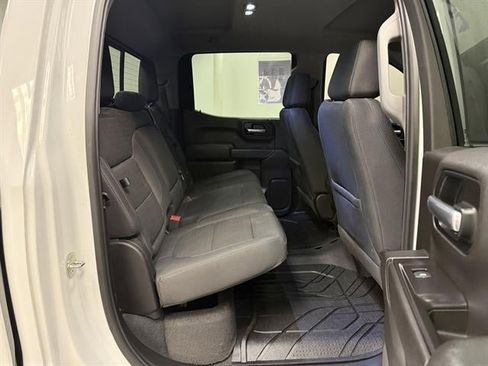 Used 2019 Chevrolet Silverado 1500 LT w/ All-Star Edition image 17