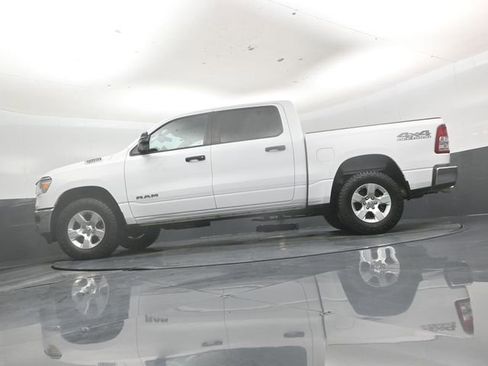 Used 2023 RAM 1500 Big Horn AWD/4WD image 42