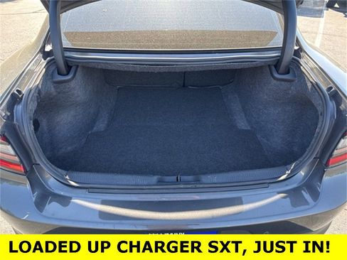 Used 2019 Dodge Charger SXT w/ Leather Interior Group image 25
