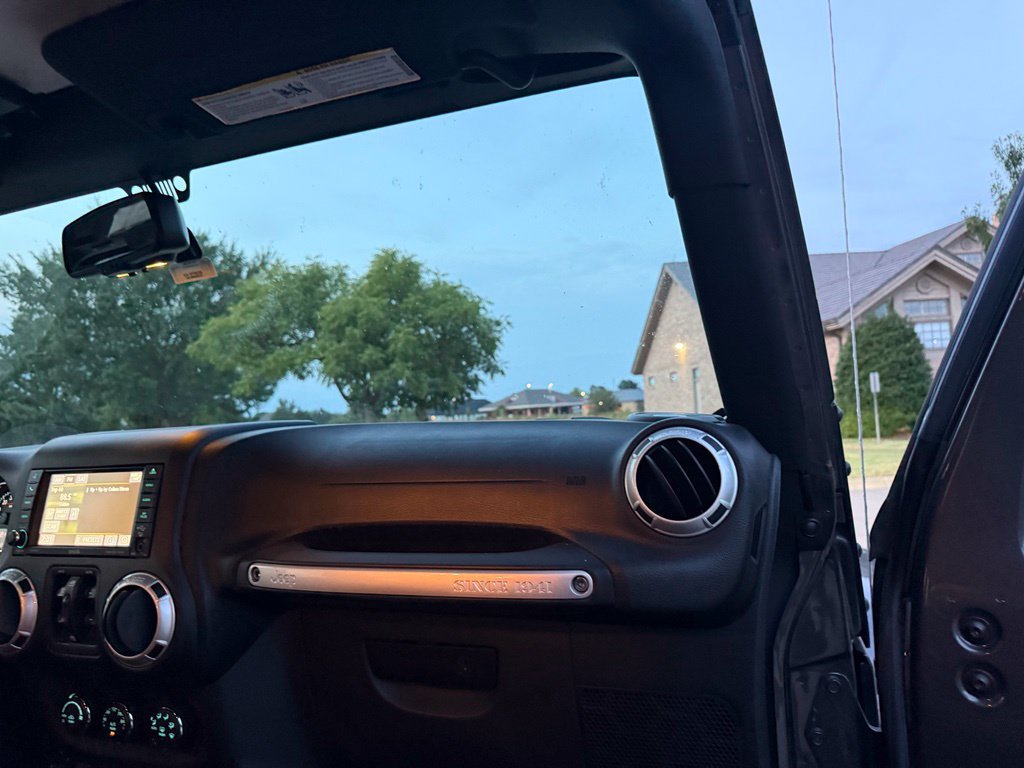 Used 2017 Jeep Wrangler Unlimited Rubicon AWD/4WD image 50