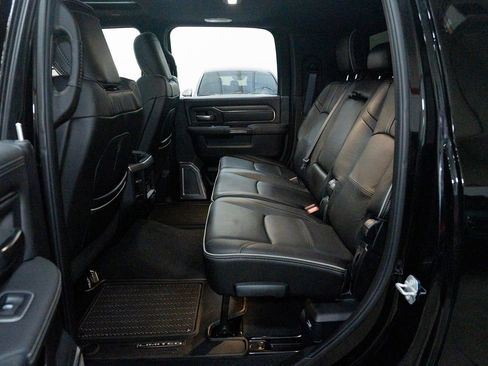 Used 2020 RAM 3500 Limited image 33