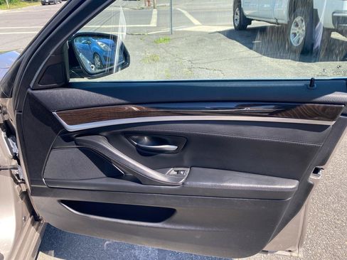 Used 2015 BMW 528i Sedan RWD image 24