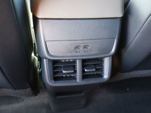 New 2026 Chevrolet Equinox LT w/ Convenience Package II image 24