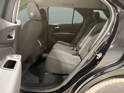 Used 2024 Chevrolet Equinox LT AWD/4WD image 18