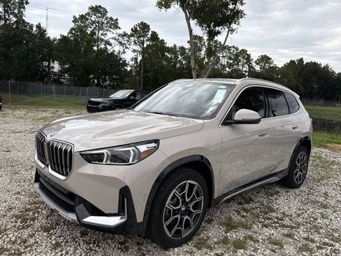 New 2026 BMW X1 xDrive28i w/ Technology Package AWD/4WD image 7
