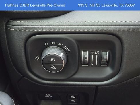 Used 2021 RAM 1500 Limited AWD/4WD image 29