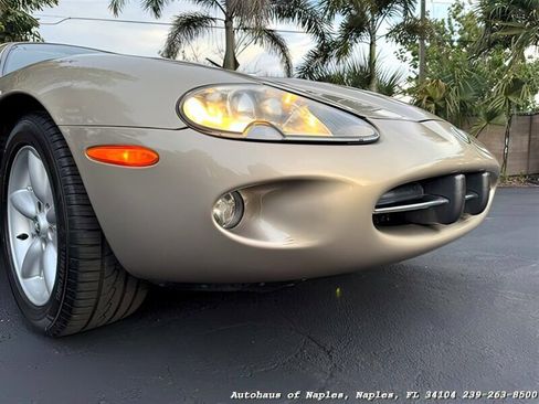 Used 1998 Jaguar XK8 Convertible RWD image 4