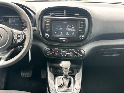 Used 2020 Kia Soul S image 17