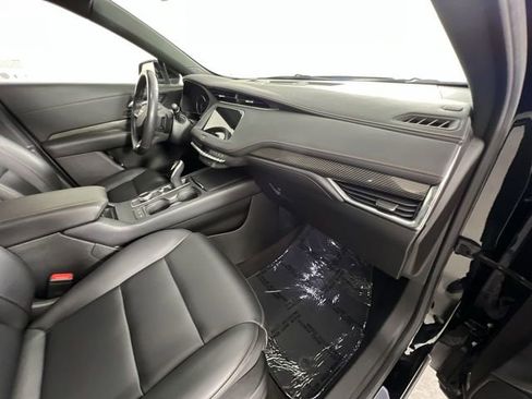 Certified 2023 Cadillac XT4 Sport FWD image 30