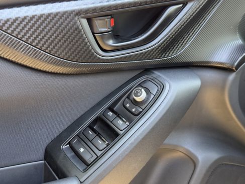 Used 2023 Subaru Crosstrek 2.0i Premium image 14