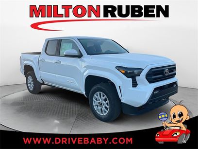 New 2025 Toyota Tacoma SR5
