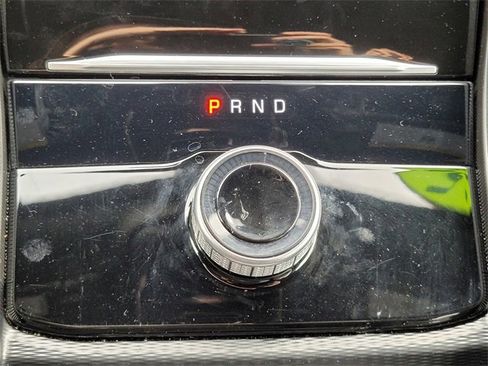 New 2025 Jeep Grand Cherokee Altitude image 19