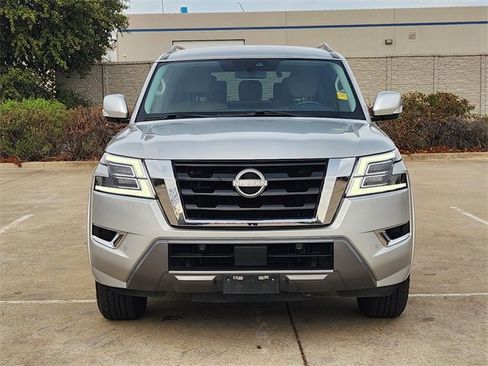 Used 2022 Nissan Armada SV w/ Cargo Package image 2