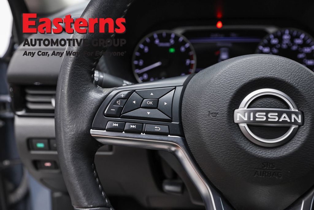 Used 2024 Nissan Sentra SV w/ All-Weather Package FWD image 17