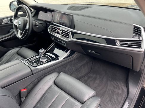Used 2021 BMW X7 xDrive40i w/ Executive Package AWD/4WD image 21