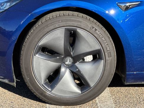 Used 2018 Tesla Model 3 Long Range image 25