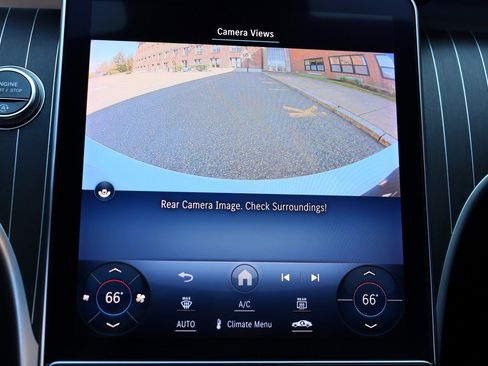 Used 2023 Mercedes-Benz C 300 Sedan image 35