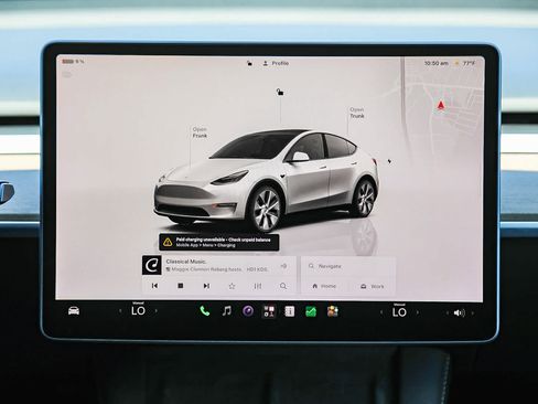 Used 2023 Tesla Model Y Long Range AWD/4WD image 14