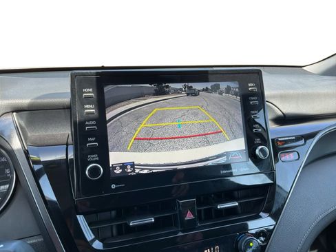 Used 2023 Toyota Camry SE w/ Audio Upgrade Package FWD image 13