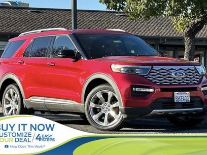 Used 2020 Ford Explorer Platinum w/ Premium Technology Package