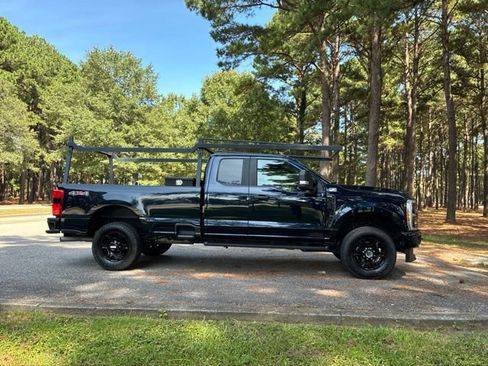 Used 2023 Ford F350 XL w/ STX Appearance Package AWD/4WD image 2