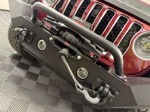 Used 2021 Jeep Gladiator Overland w/ Popular Equipment Package AWD/4WD image 19