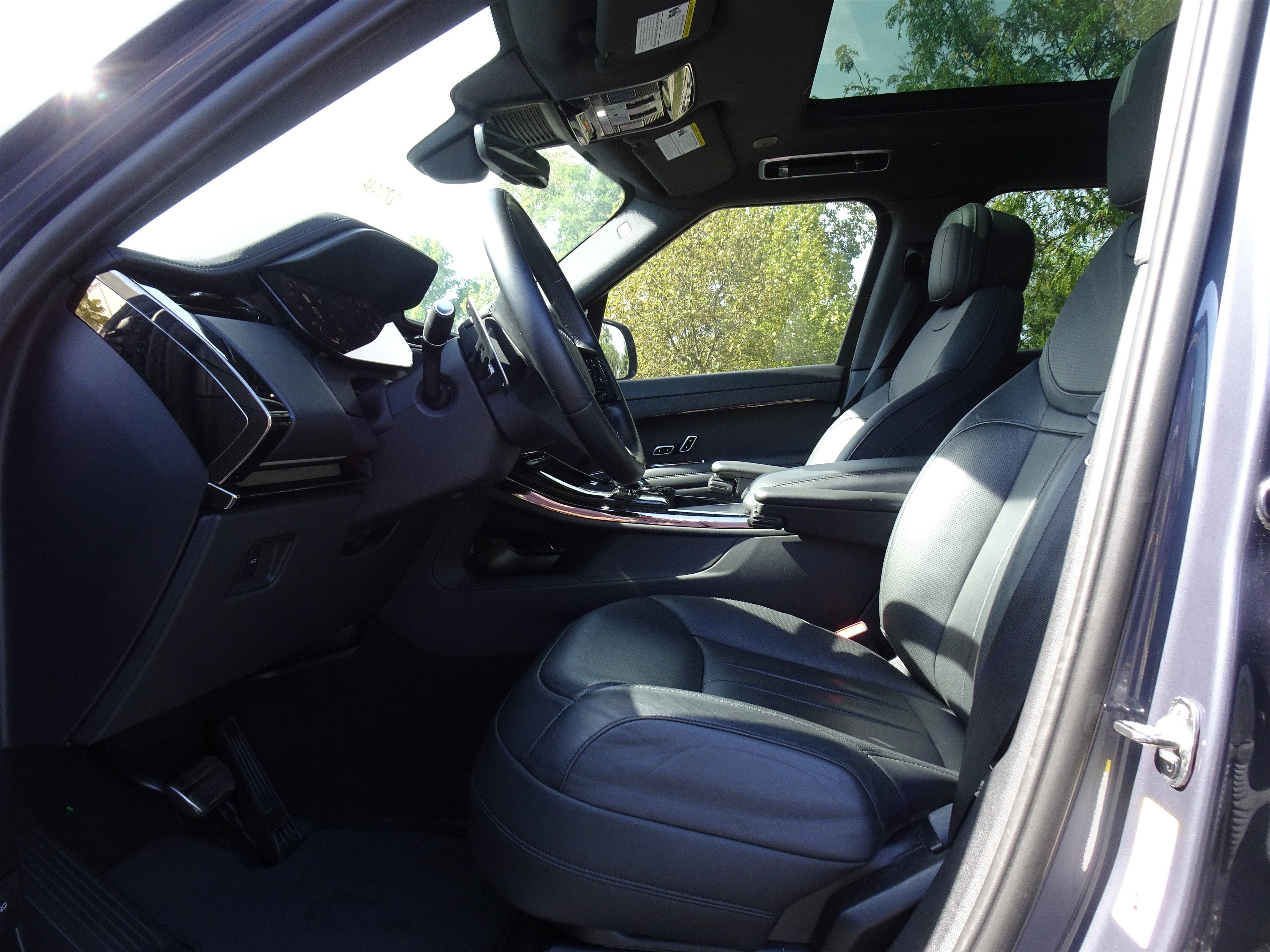 Certified 2024 Land Rover Range Rover Sport Dynamic SE AWD/4WD image 10