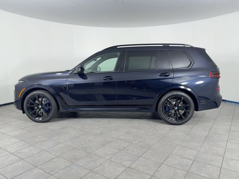New 2026 BMW X7 M60i image 2