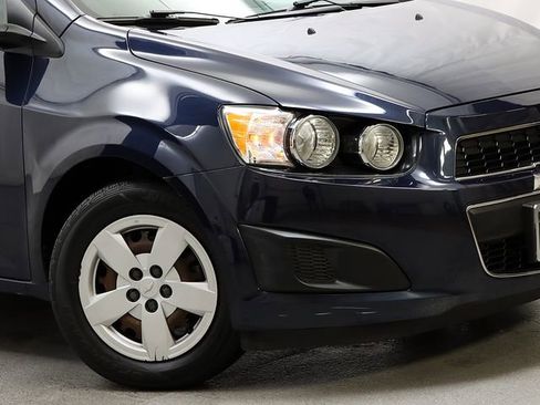 Used 2016 Chevrolet Sonic LS image 4