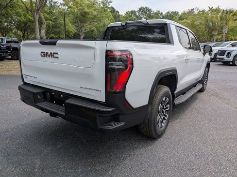 New 2026 GMC Sierra EV Elevation AWD/4WD image 4