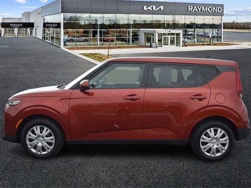 Used 2020 Kia Soul LX image 6