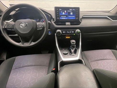 Used 2019 Toyota RAV4 XLE w/ Convenience Package image 13