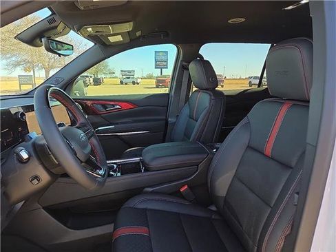 New 2026 Chevrolet Traverse RS FWD image 16