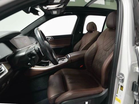 Certified 2023 BMW X5 sDrive40i w/ M Sport Package RWD image 8