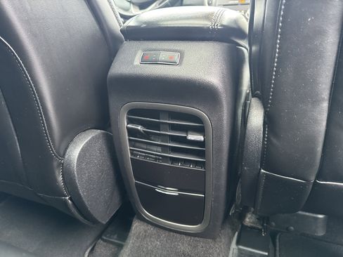 Used 2017 Lincoln MKC Reserve w/ Lincoln MKC Climate Package image 30