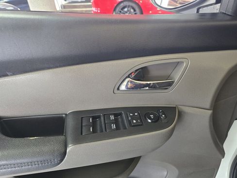 Used 2015 Honda Odyssey EX-L image 18