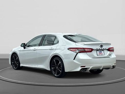 Used 2019 Toyota Camry XSE w/ Navigation Package FWD image 7