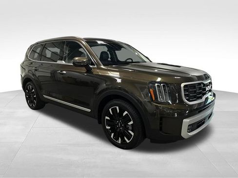Used 2024 Kia Telluride SX FWD image 3