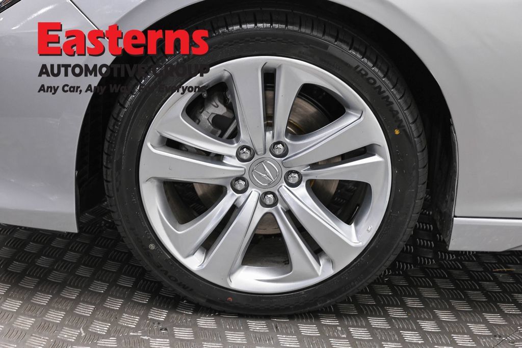 Used 2023 Acura TLX w/ Technology Package FWD image 33