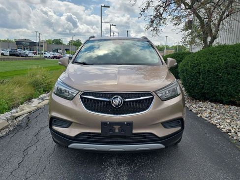 Used 2019 Buick Encore Preferred FWD image 2