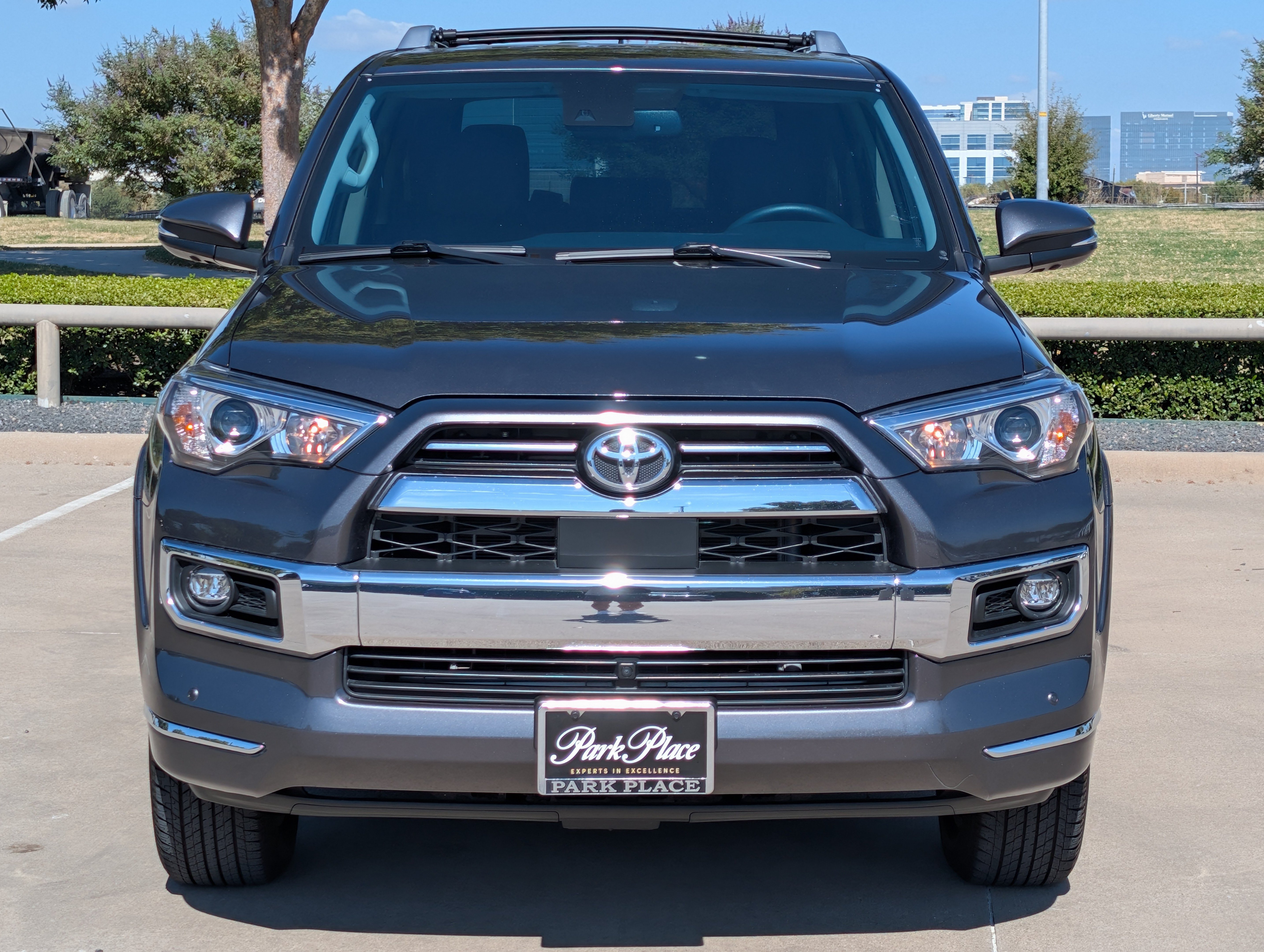 Used 2023 Toyota 4Runner Limited AWD/4WD image 8