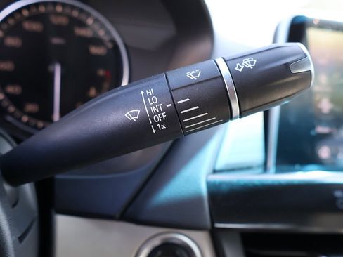 Used 2021 Cadillac CT4 Luxury w/ Sun And Sound Package image 45