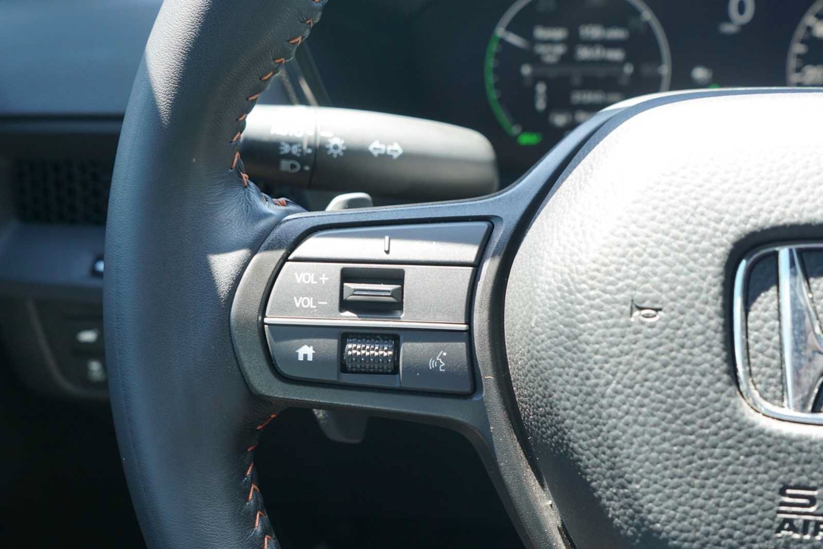 Used 2025 Honda CR-V Sport-L image 13