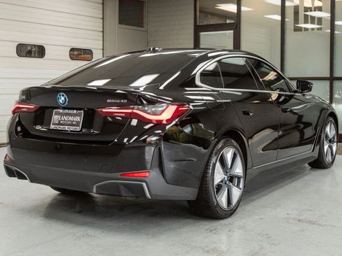 Used 2025 BMW i4 eDrive40 w/ Driving Assistance Package image 31
