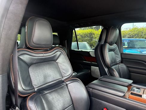 Used 2024 Lincoln Navigator L Black Label image 30