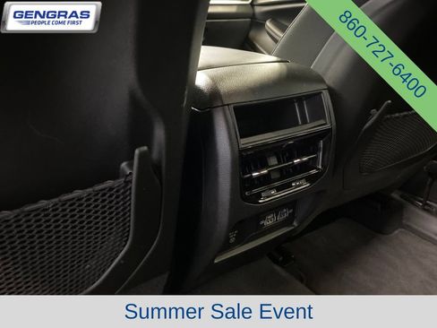 Certified 2025 Jeep Grand Cherokee Altitude AWD/4WD image 30