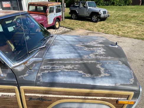 Used 1989 Jeep Grand Wagoneer AWD/4WD image 42