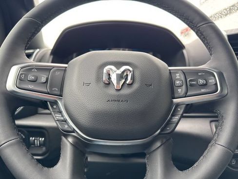 Used 2026 RAM 1500 Big Horn AWD/4WD image 18