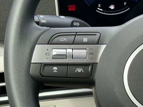 New 2026 Hyundai Tucson SE image 19