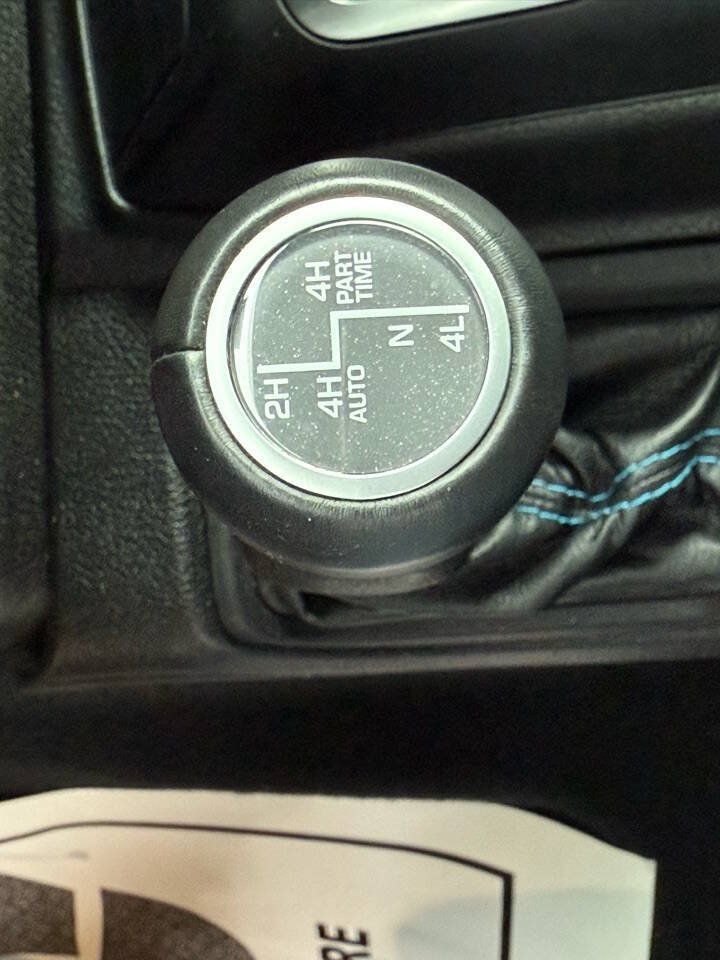 Used 2022 Jeep Wrangler Unlimited Rubicon 4xe w/ Cold Weather Group AWD/4WD image 61